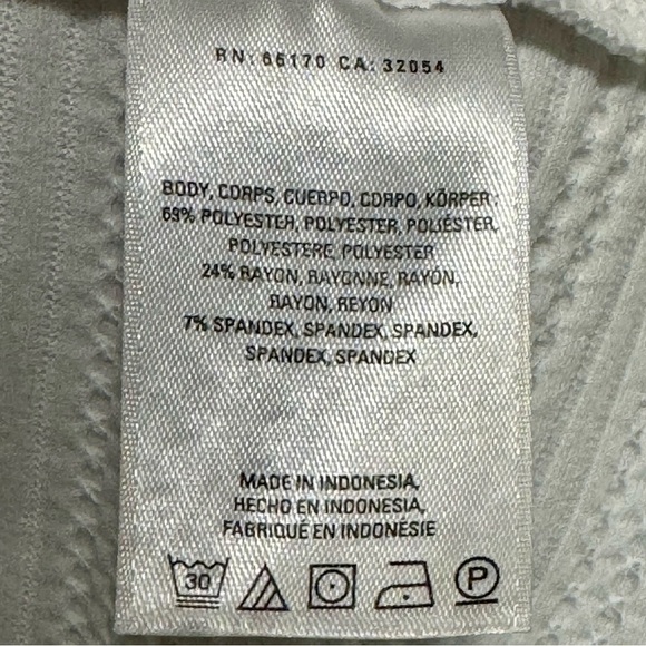 by Anthropologie Textured Knit White Sleeveless Ribbed Stretchy Wide Neck Tank - Picture 9 of 9